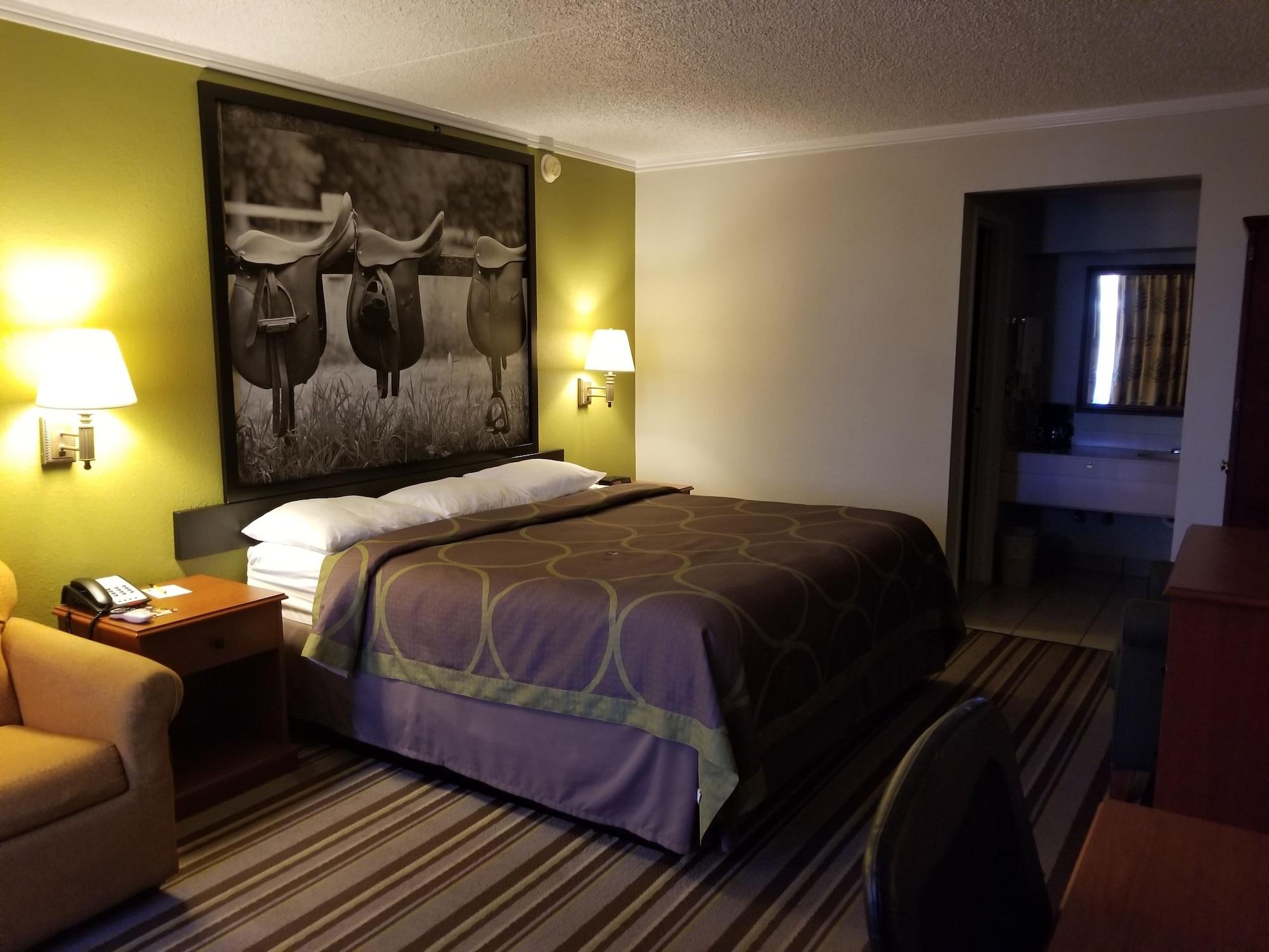 Super 8 By Wyndham Longview/North Motel Екстериор снимка