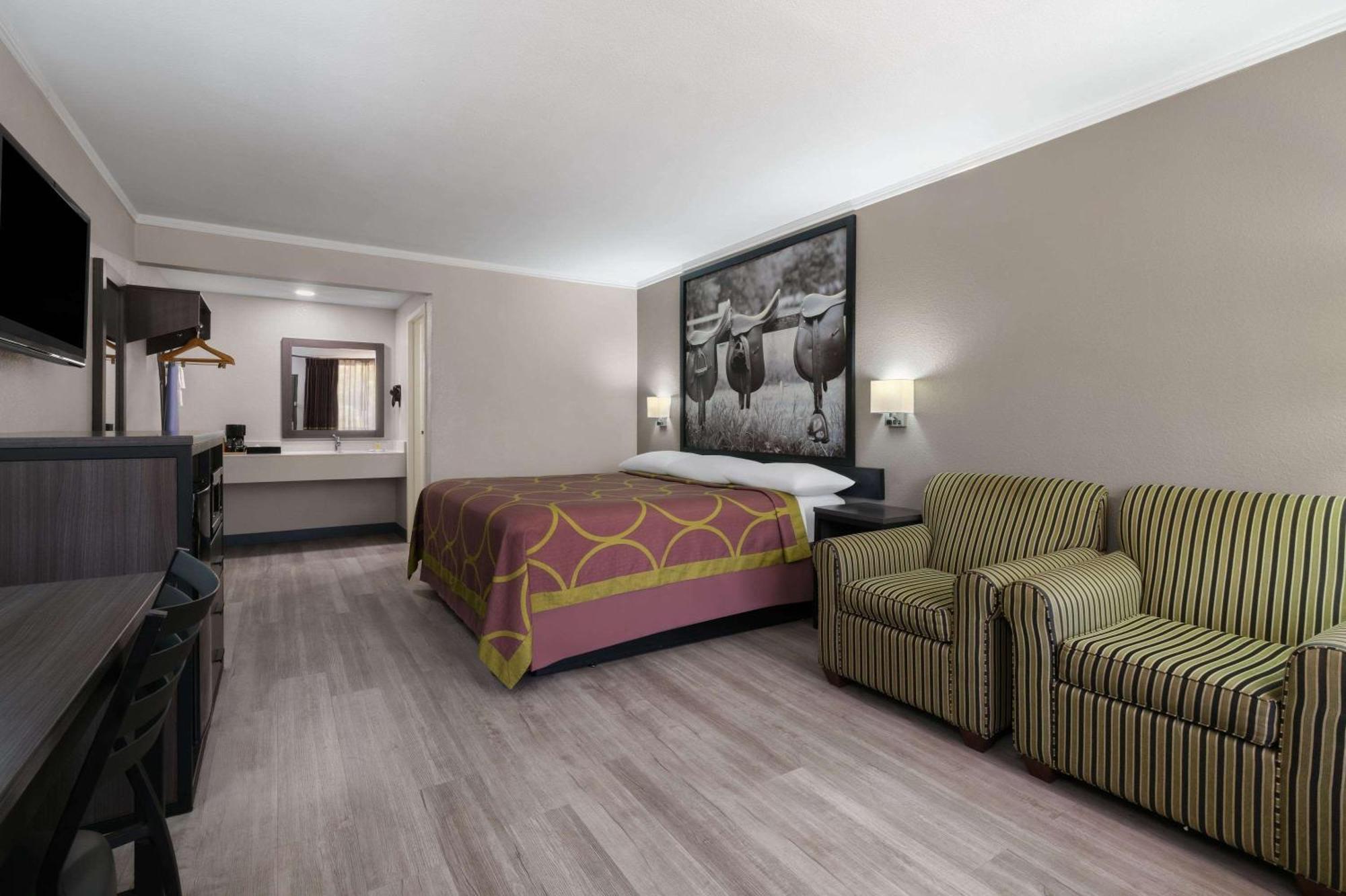 Super 8 By Wyndham Longview/North Motel Екстериор снимка